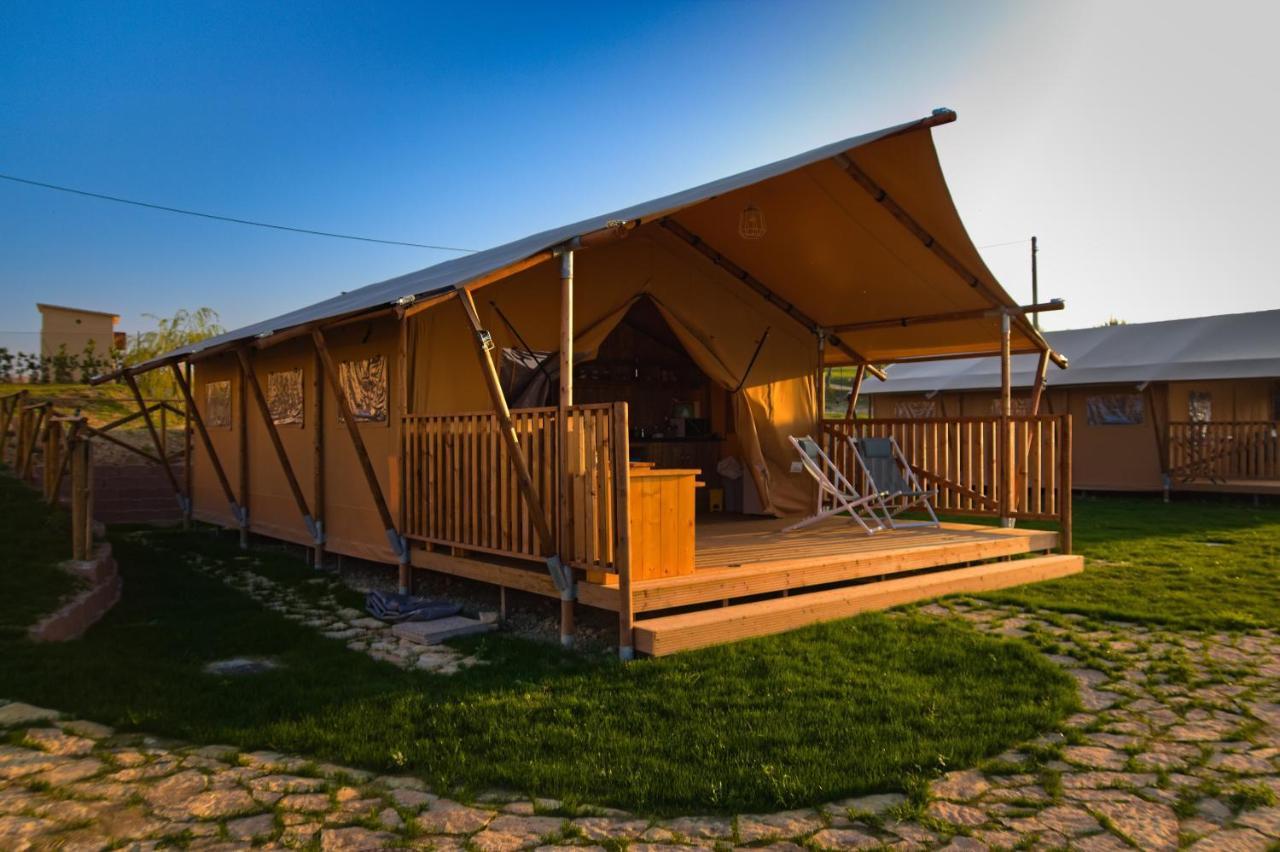 La Viola E Il Sole - Alloggi E Glamping - Fermo Luaran gambar
