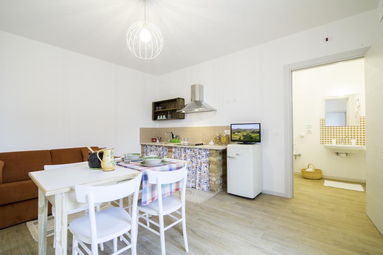 La Viola E Il Sole - Alloggi E Glamping - Fermo Luaran gambar